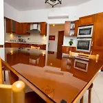 Prime Located By *the Sea* Appartement