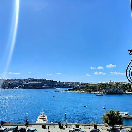 Apartment Prime Located By *the Sea*