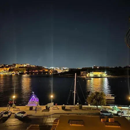 Apartment Prime Located By *the Sea*