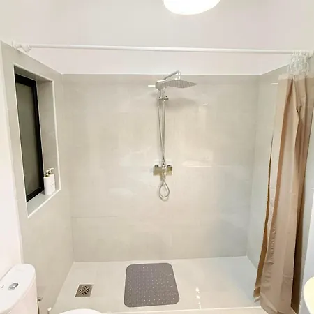 Prime Located By *the Sea* Sliema