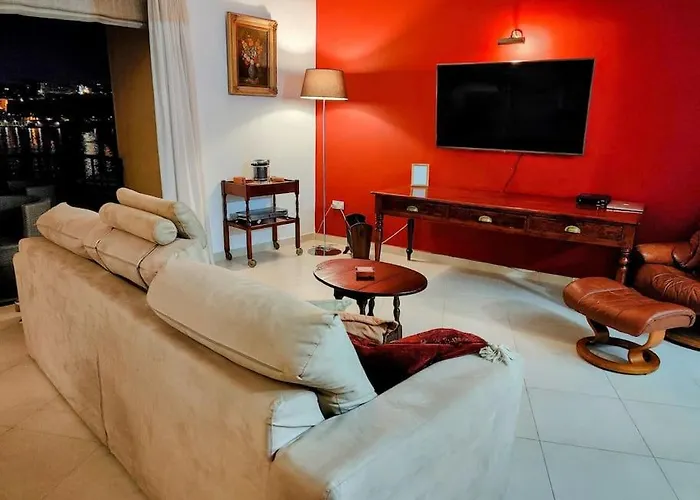 Prime Located By *the Sea*